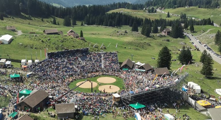 La tradizionale festa di Schwägalp-Schwinget in una suggestiva cornice alpina  (Foto: Yvonne Bühler)