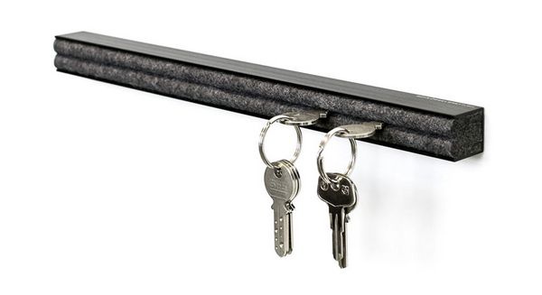 It doesn't always have to be an elegant armchair. The design of products such as this key holder can also be protected.